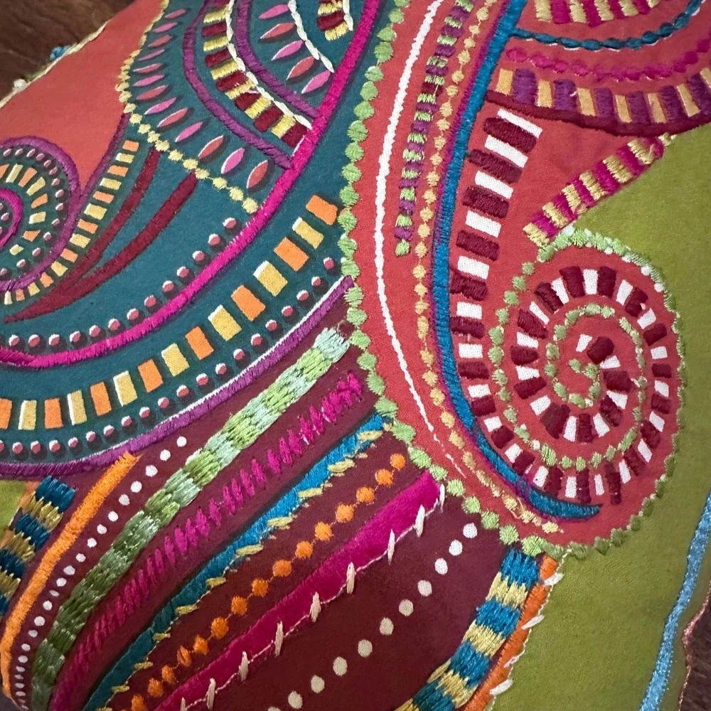 Pier 1 Lumbar Throw Pillow Multicolor Embroidered‎ Paisley Boho Swirl